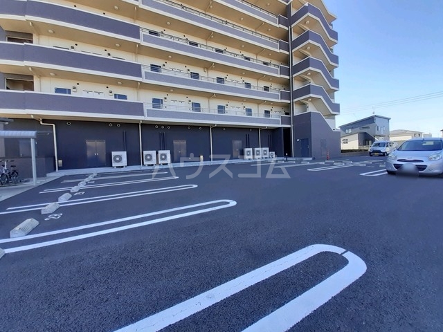 7/11 駐車場