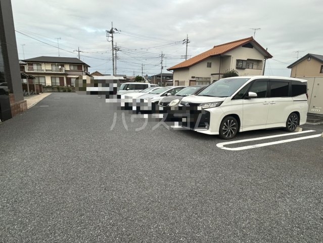 10/11 駐車場