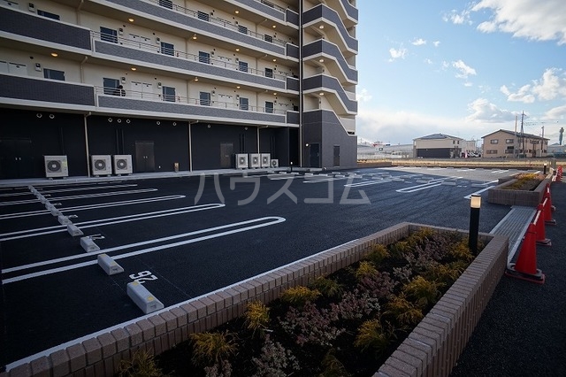 15/22 駐車場