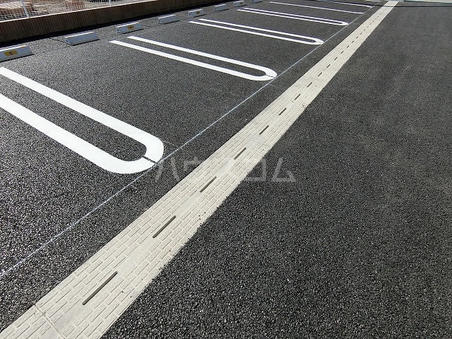 2/8 駐車場