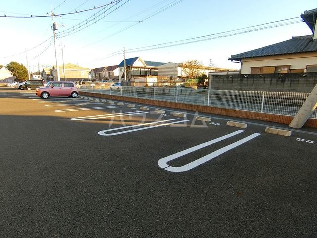 15/21 駐車場