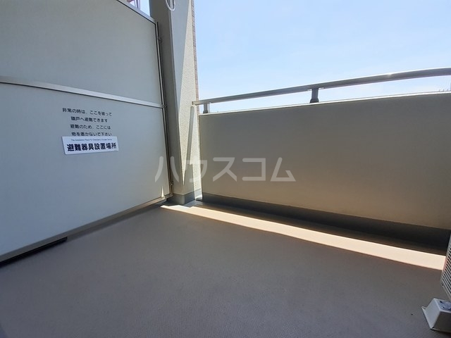 17/30 バルコニー