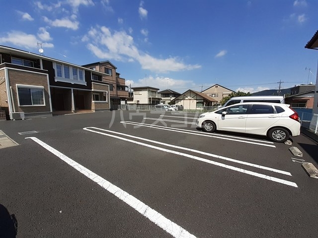 15/21 駐車場