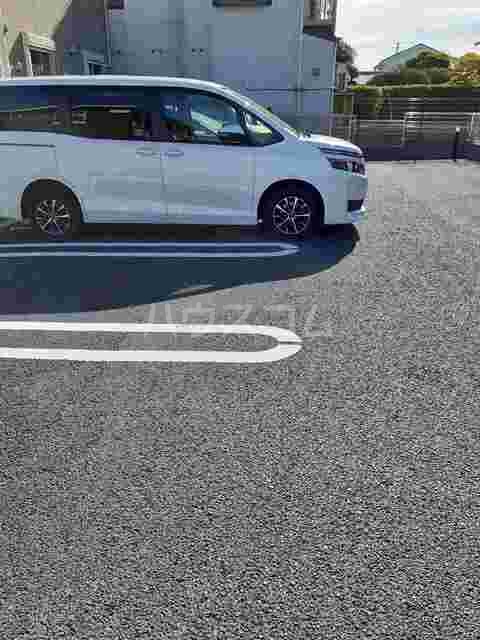 15/25 駐車場