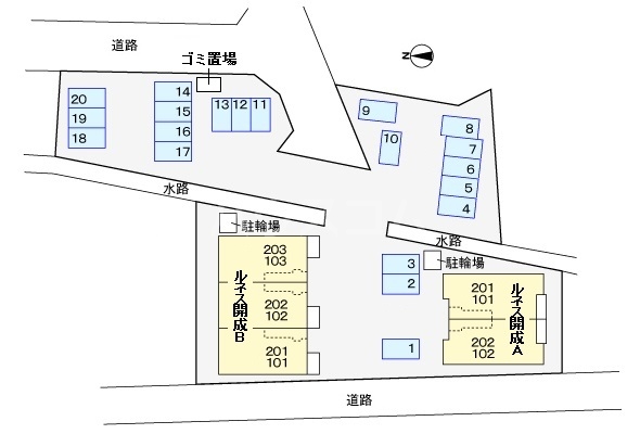 17/18 駐車場