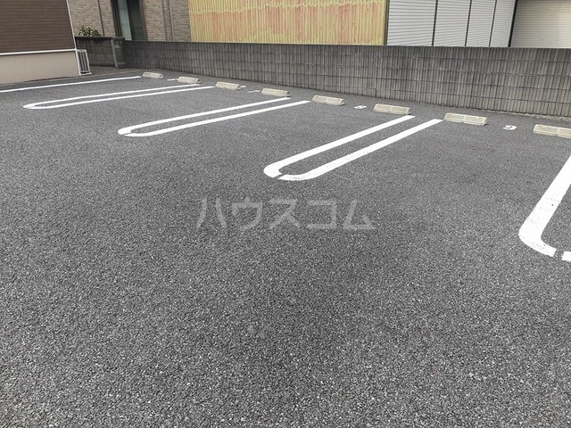 2/8 駐車場