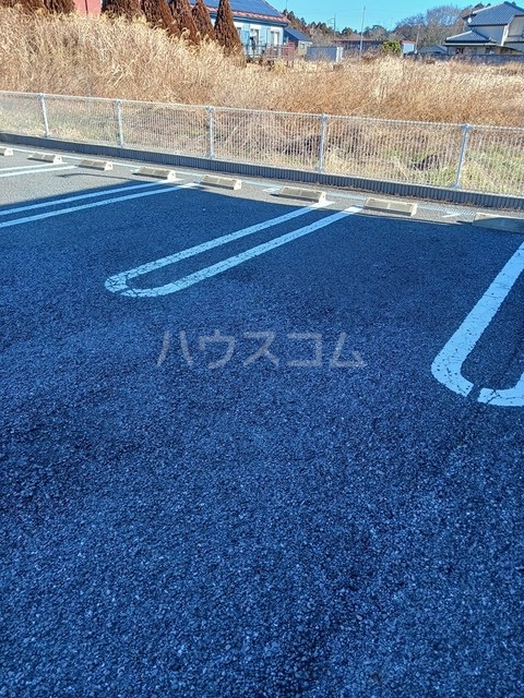 22/30 駐車場