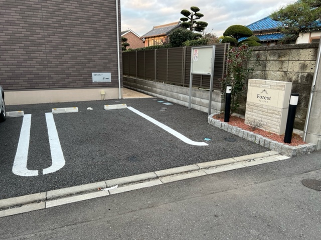 25/30 駐車場