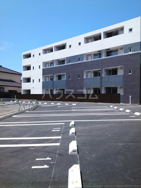 15/21 駐車場
