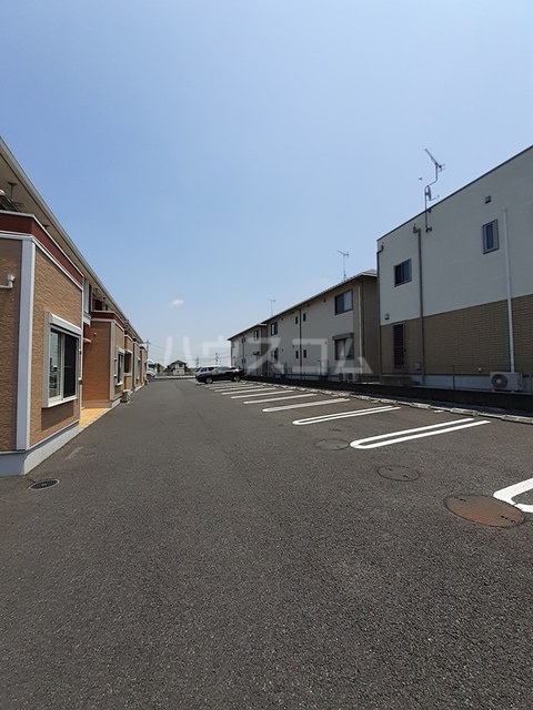 15/27 駐車場
