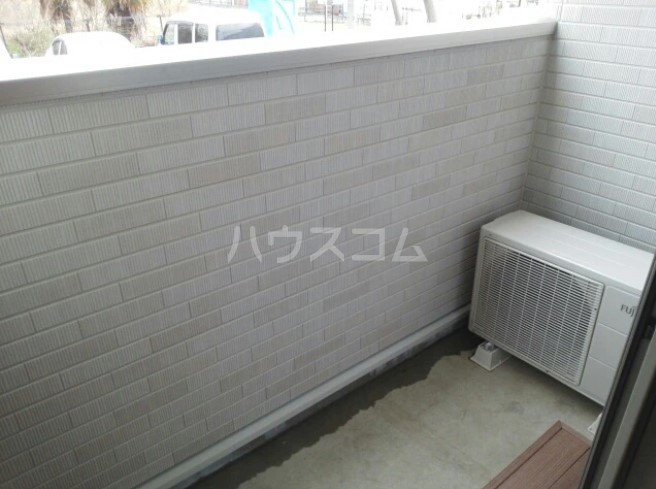 13/27 バルコニー