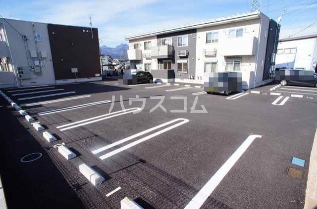 15/21 駐車場