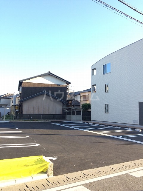 2/11 駐車場