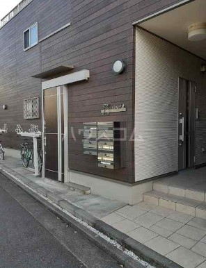 14/23 エントランス