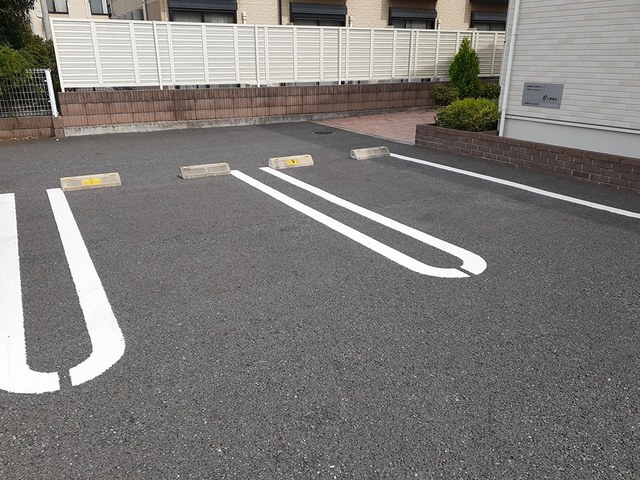 14/20 駐車場