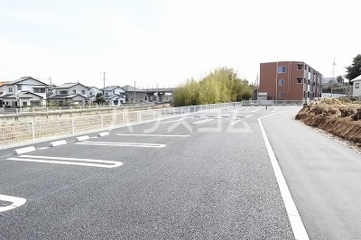 25/30 駐車場