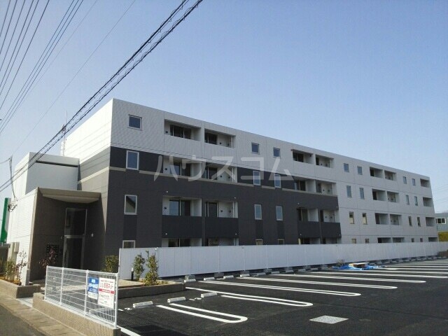 14/20 駐車場