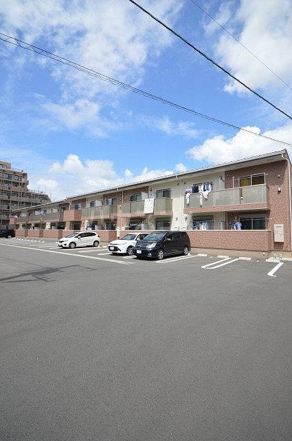 14/20 駐車場