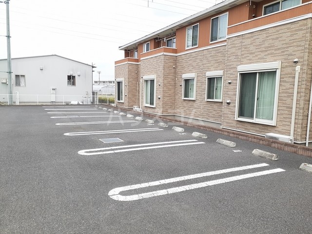 2/8 駐車場
