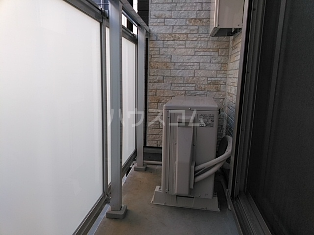 23/30 バルコニー