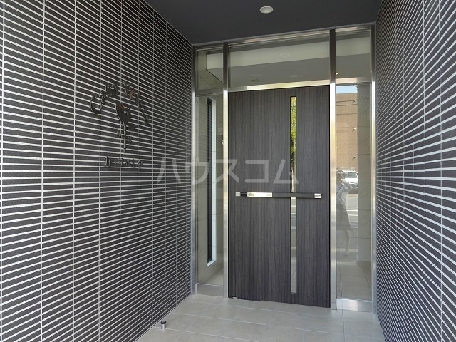 15/29 エントランス