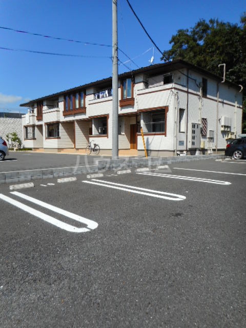 2/10 駐車場