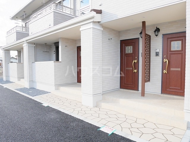 13/20 エントランス