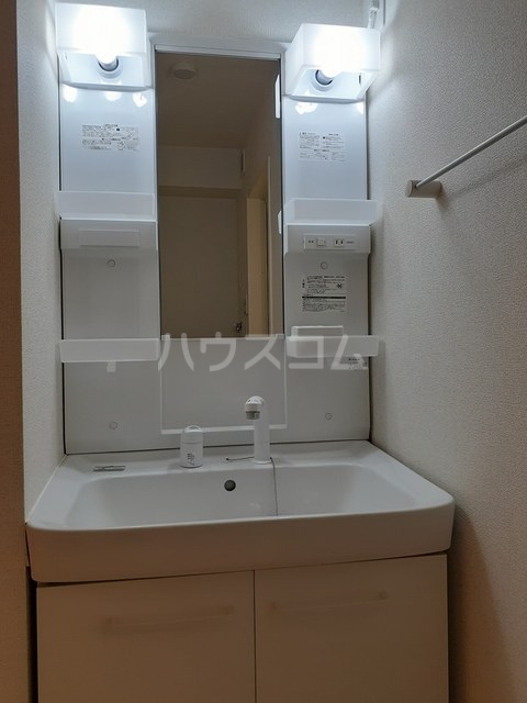 16/30 洗面