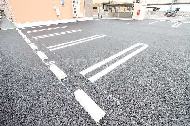 15/21 駐車場