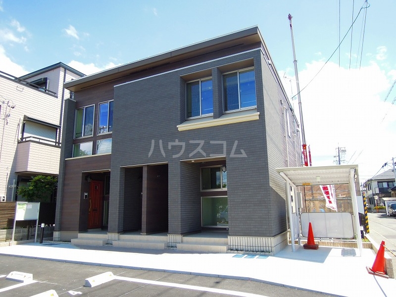 14/19 エントランス