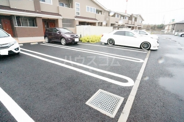 15/27 駐車場