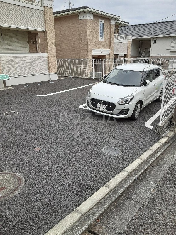 4/10 駐車場