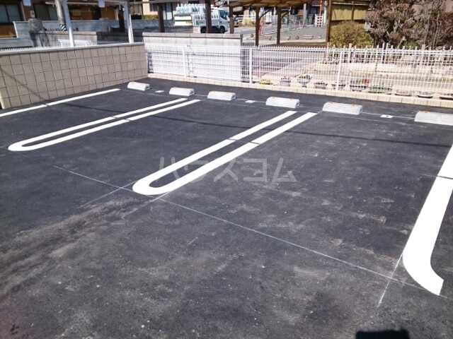 15/21 駐車場