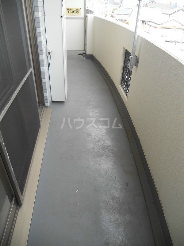 19/30 バルコニー