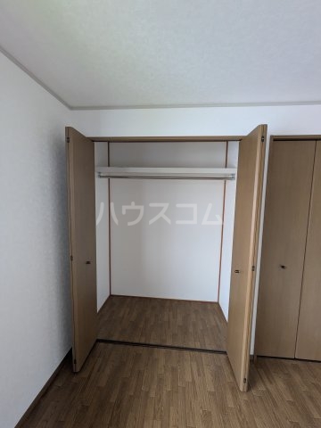 13/30 収納