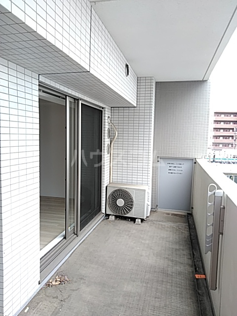 19/30 バルコニー