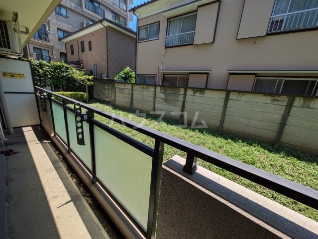 18/26 バルコニー