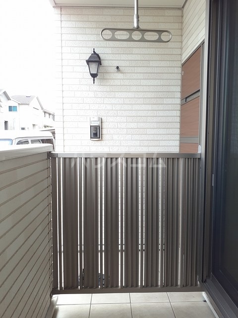 21/30 バルコニー