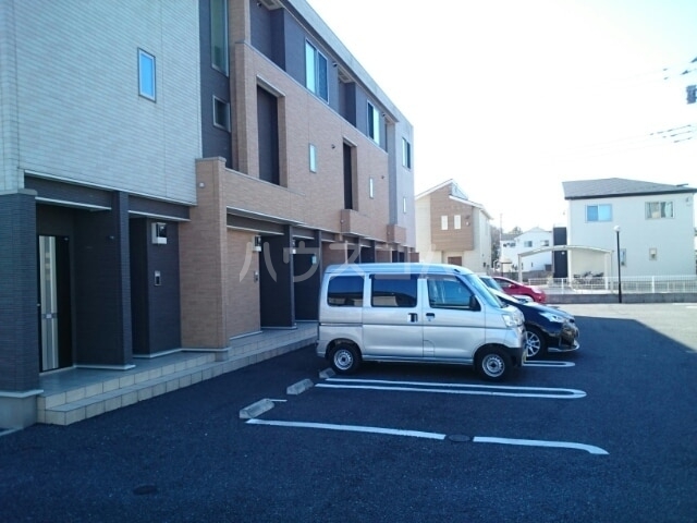 14/20 駐車場