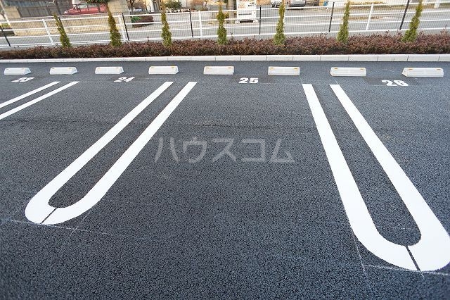 15/25 駐車場