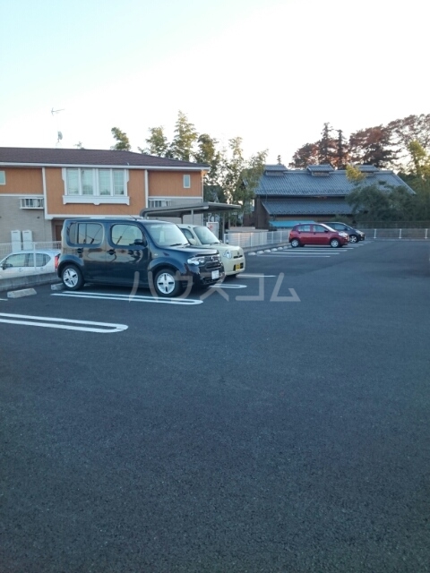 15/21 駐車場