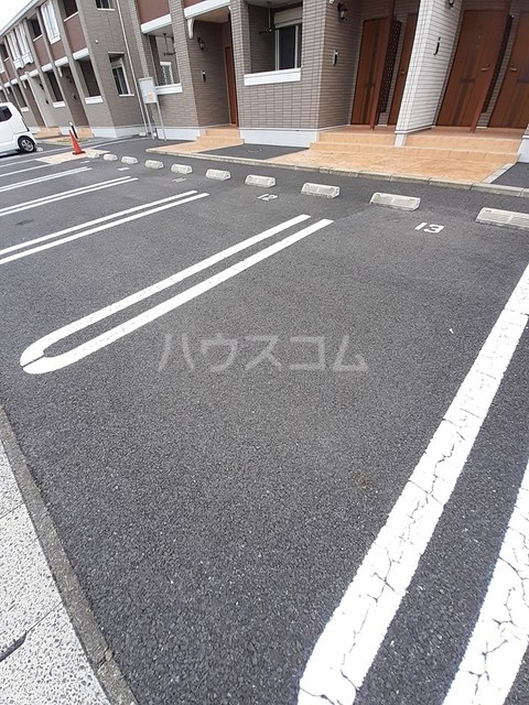 15/27 駐車場