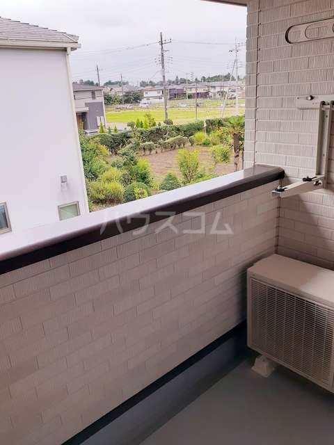 23/30 バルコニー