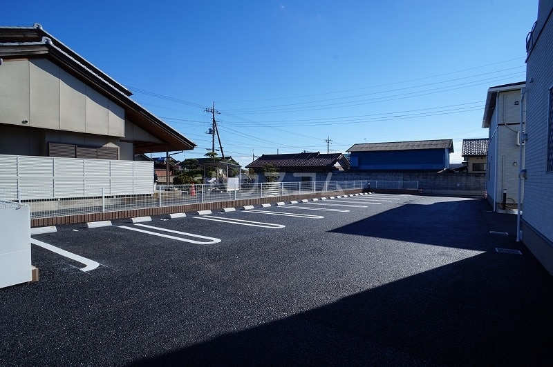 2/8 駐車場