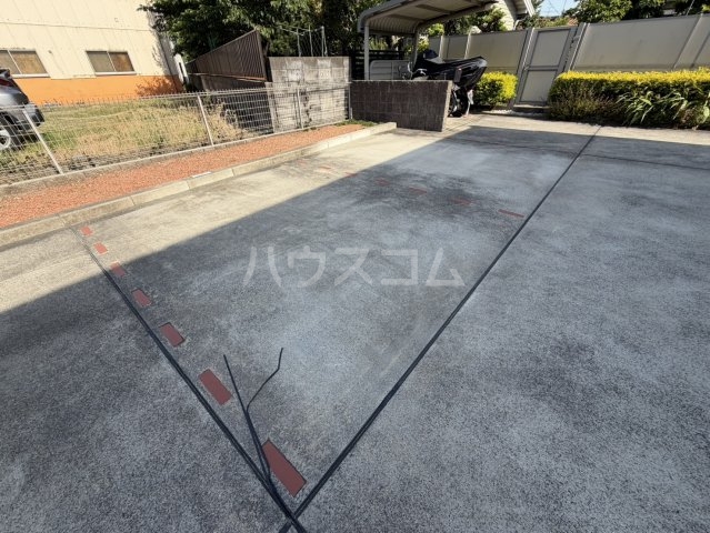 2/8 駐車場