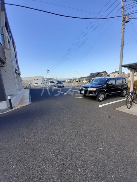 15/27 駐車場