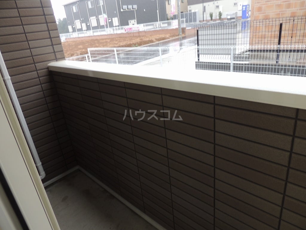 13/21 バルコニー