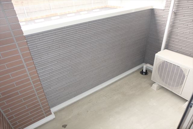 19/28 バルコニー