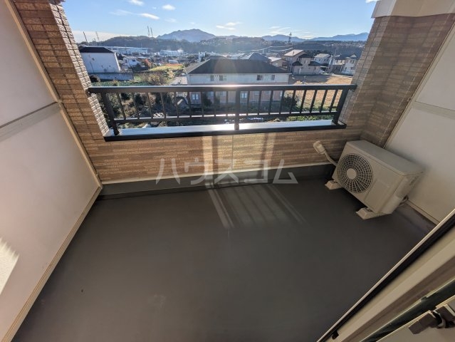 23/30 バルコニー