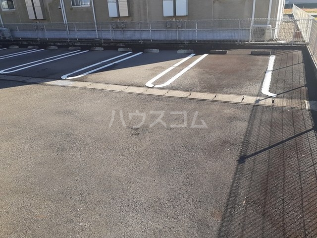 14/20 駐車場